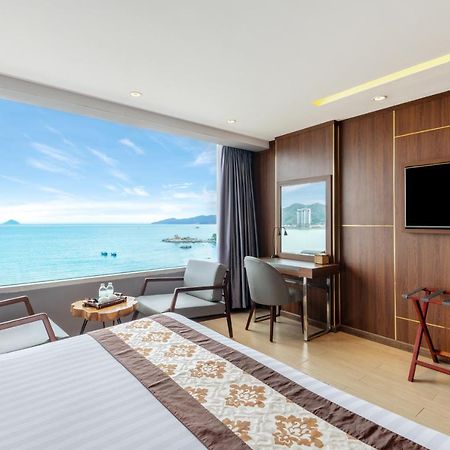 Truong Hotel На Транг Екстериор снимка