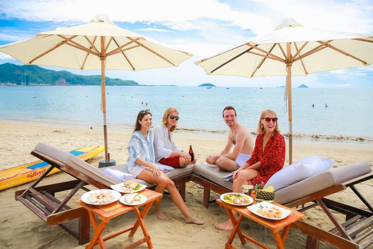 Truong Hotel На Транг Екстериор снимка